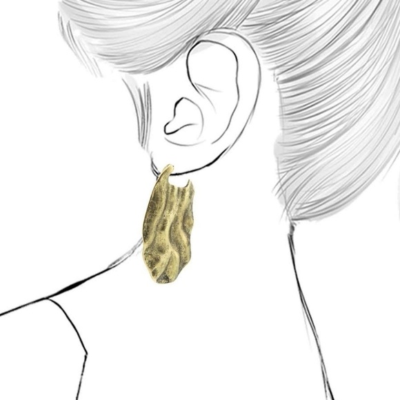 Hammered Oval Hoop Fashion Earrings gold - Picture 4 of 4